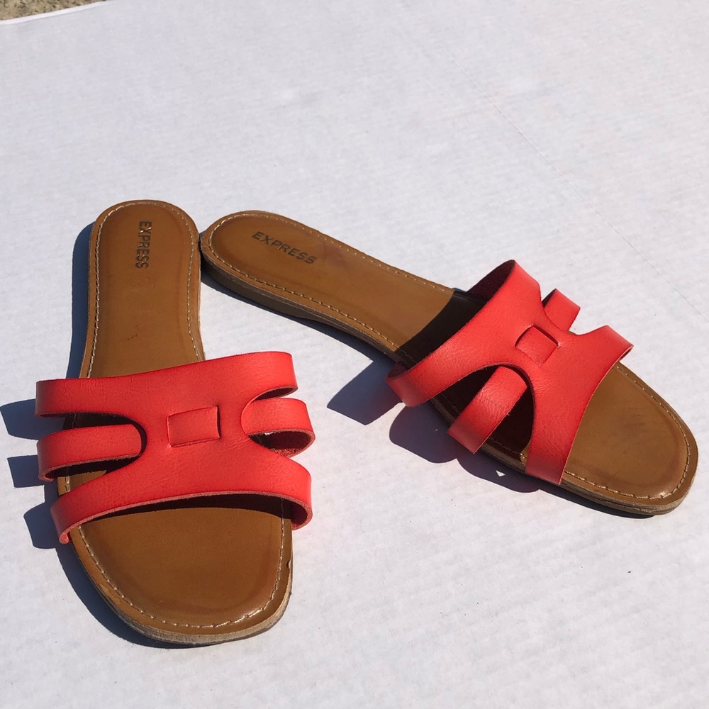 Express Sandals